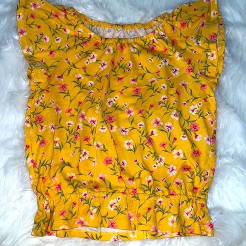 The Children’s Place Girls Floral Ruffle Top in Sunset Gold Size Medium (7/8)